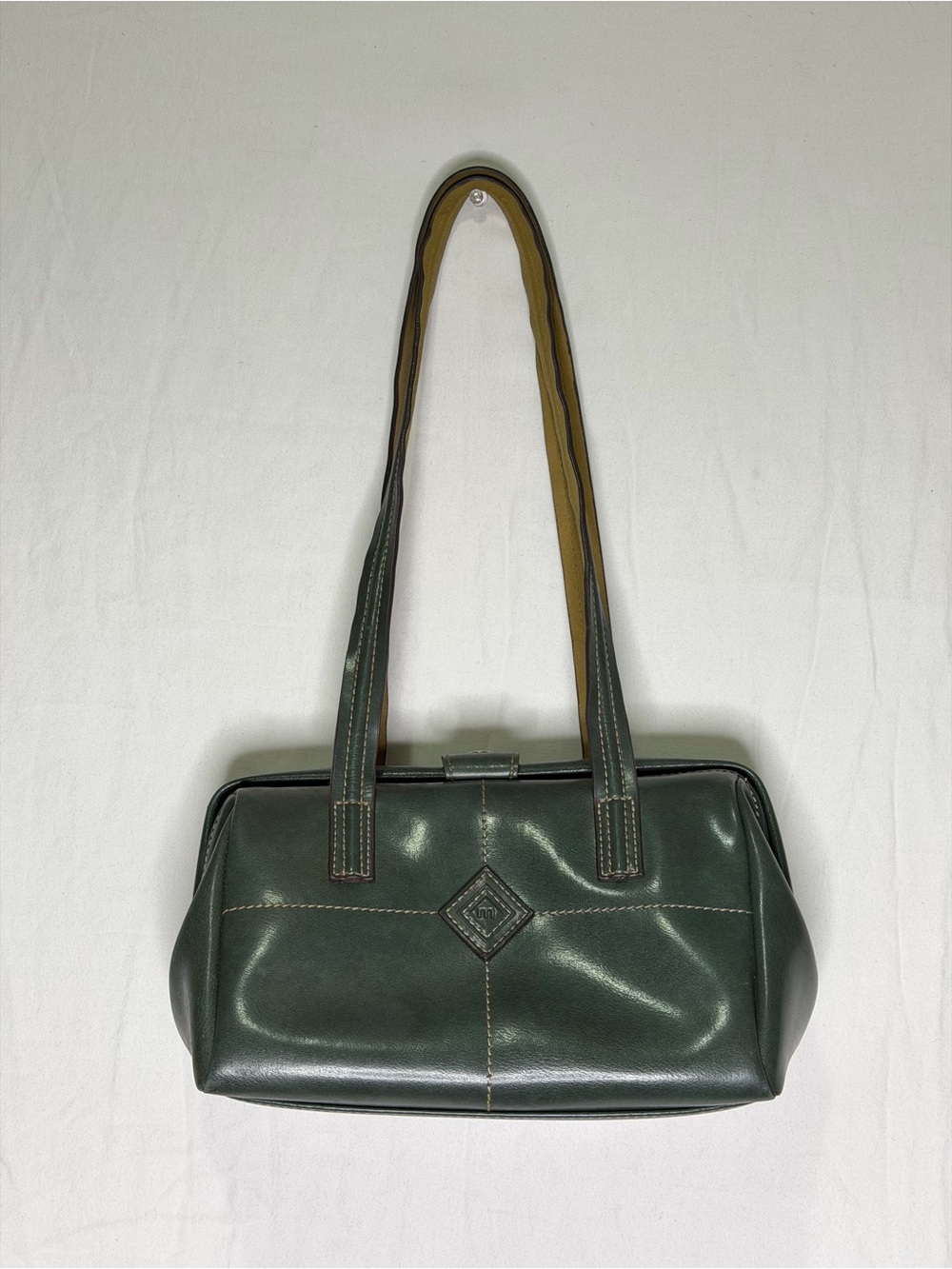 Mondani NY Green Fall Shoulder Bag Double Handles Magnetic Close Lined Pockets